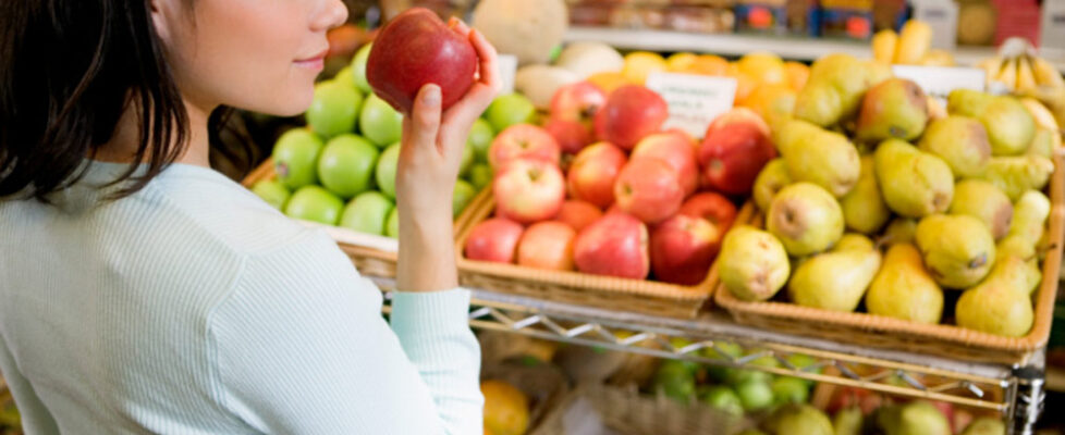 How to Shop for Healthy Fruits